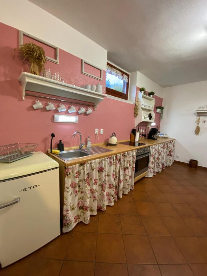 Chalupa Na Louce Salmov Mikulasovice Exterior foto